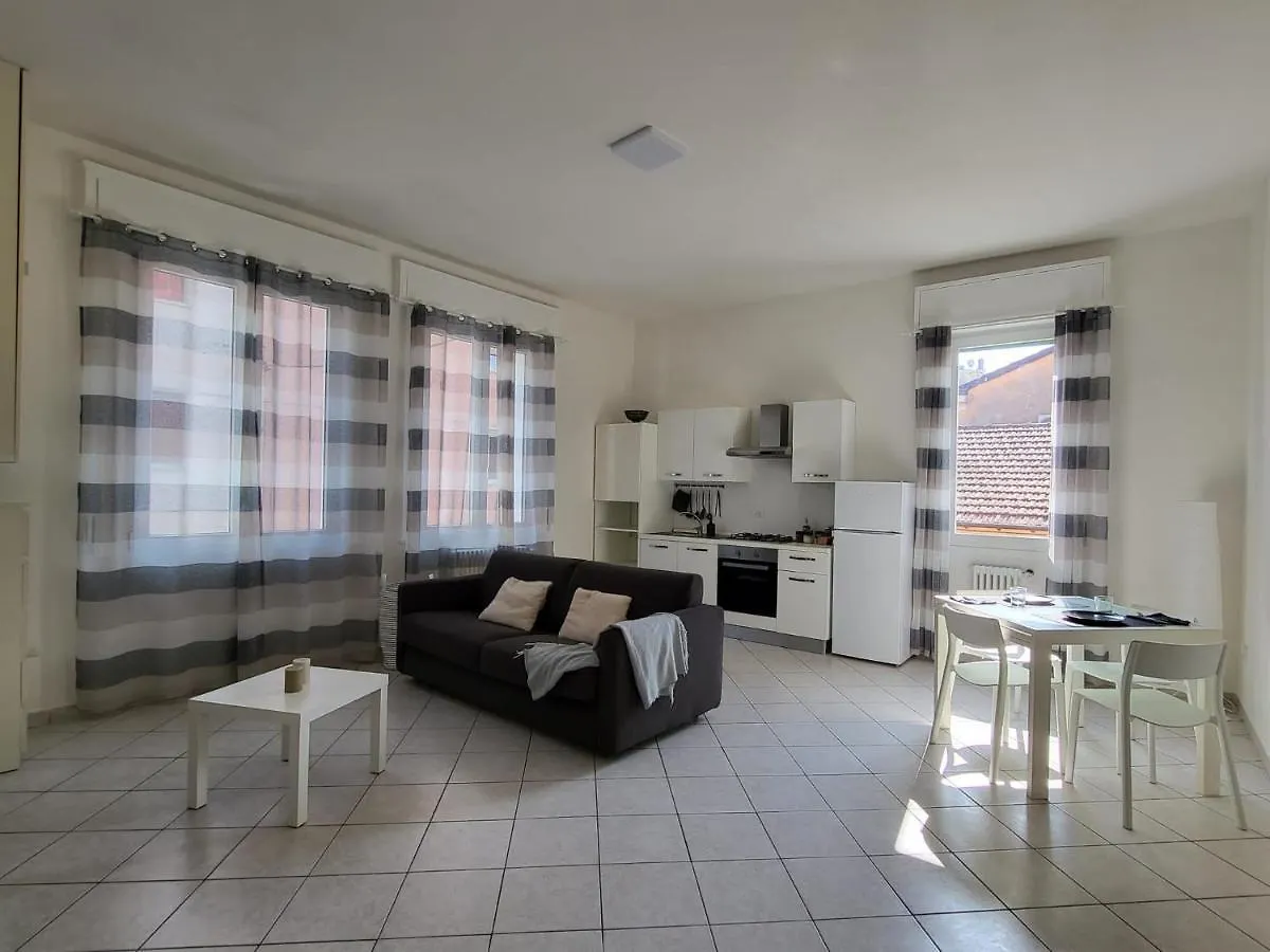Apartment White Home Forli Centro