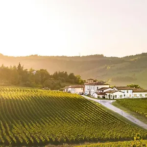 Borgo Conde Wine Hotel